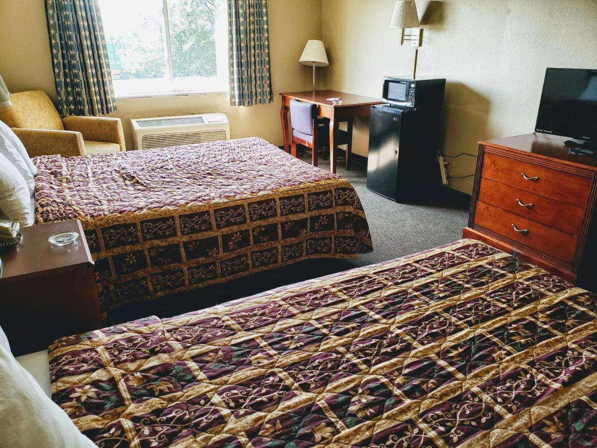 Days Inn & Suites By Wyndham Of Morris Dış mekan fotoğraf